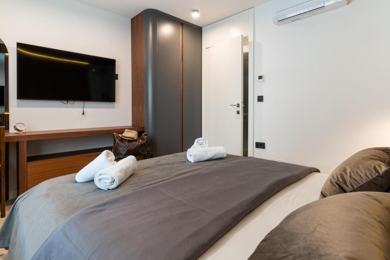 Appartement Ez Luxury Living à Rovinj Extérieur photo